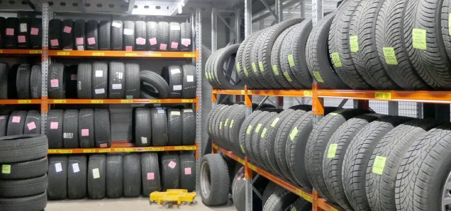 Verantwoord opslaan van zomerbanden of winterbanden