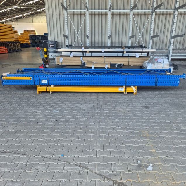 Voordeelpartij gebruikte Esmena palletstelling 5000x8700x1100 mm (hxbxd) 4 niveaus
