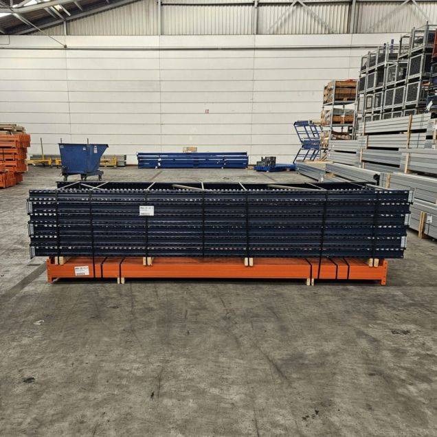 Voordeelpartij gebruikte Mecalux palletstelling 4000x18720x1100 mm (hxbxd) 2 niveaus