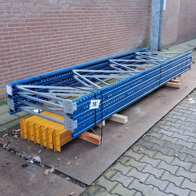 Voordeelpartij gebruikte JH MPB palletstelling 3750x11200x1100mm (hxbxd) 2 niveaus