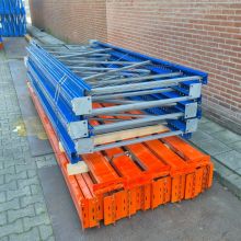 Voordeelpartij gebruikte Esmena palletstelling 3000x22300x1100 mm (hxbxd) 2 niveaus