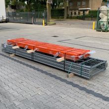 Voordeelpartij gebruikte AR T2 palletstelling 4500x9500x1100mm (hxbxd) met vlonders