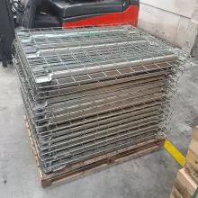 Voordeelpartij 36 gebruikte draadroosterlegborden 880x1100 mm (bxd)