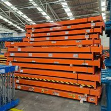Gebruikte ligger Polypal palletstelling 3600x150x50 mm oranje