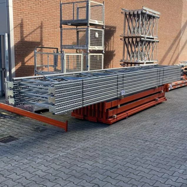 Voordeelpartij gebruikte AR T2 palletstelling 7000x22208x1100mm (hxbxd) 4 niveaus