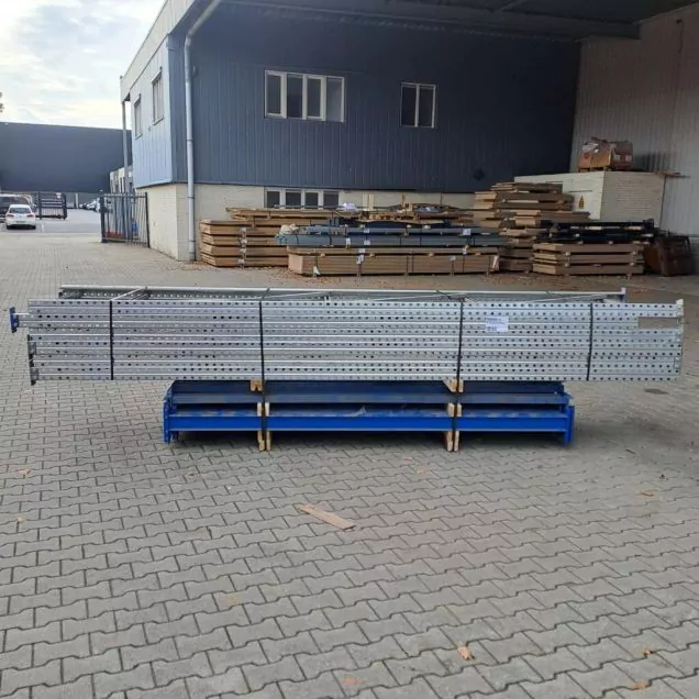 Voordeelpartij gebruikte Schaefer palletstelling 4100-4400x14040x1050 mm (hxbxd) 3 niveaus