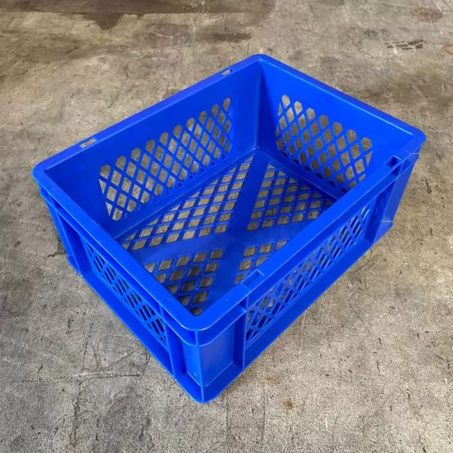 Voordeelpartij 26 transportkratten TK2 400x300x175 mm (lxbxh) blauw