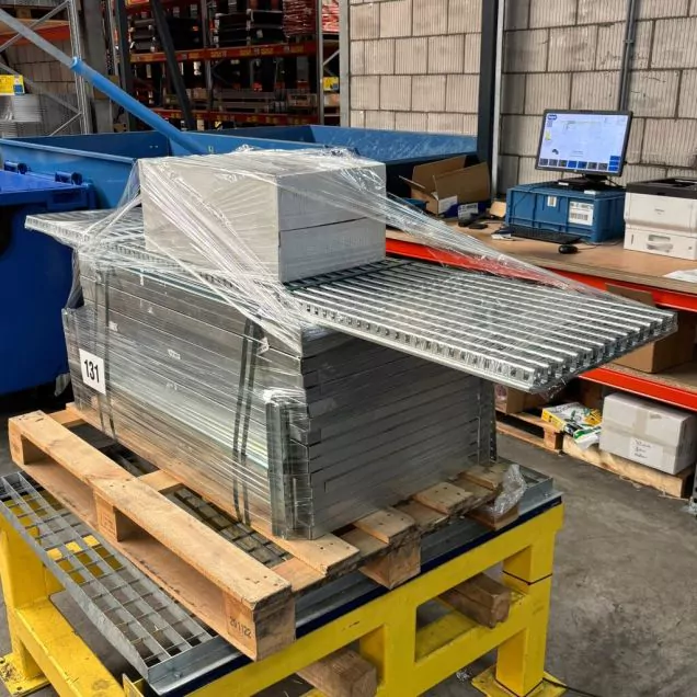Voordeelpartij gebruikte MD legbordstelling 2000x5060x500 mm (hxbxd) 6 niveaus