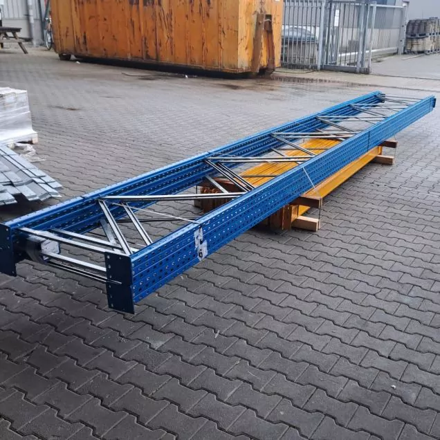 Voordeelpartij gebruikte Esmena palletstelling 7000x5625x900mm (hxbxd) 4 niveaus